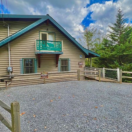 Bear Cave Villa แกตลิงเบิร์ก ภายนอก รูปภาพ