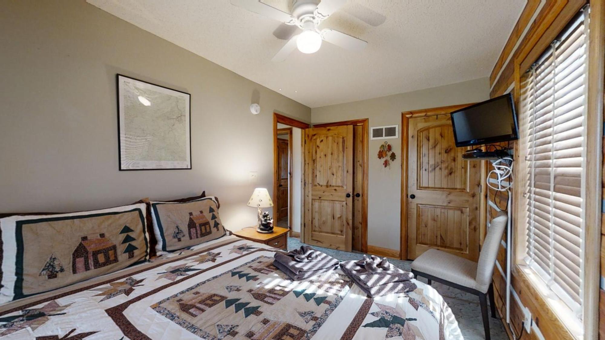 Bear Cave Villa แกตลิงเบิร์ก ภายนอก รูปภาพ