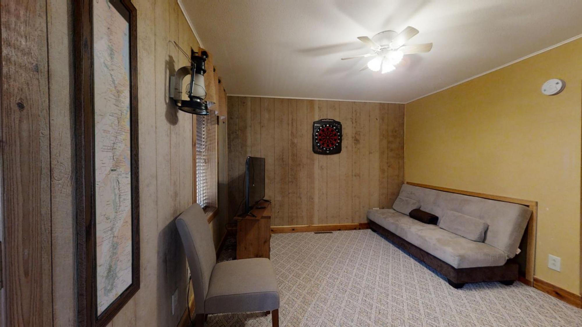 Bear Cave Villa แกตลิงเบิร์ก ภายนอก รูปภาพ